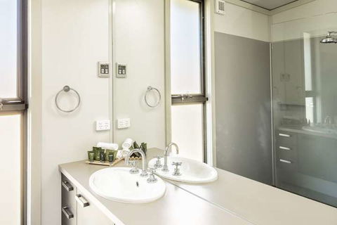 Ecocrackenback 2 Sustainable Chalet Close To The Slopes. - Hotel Gold Coast 7
