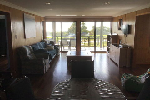DRIFTWOOD - Hotel Gold Coast 4