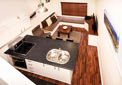 Central Abode Modern Apartment In The Heart Of Jindabyne - Hotel Gold Coast 3