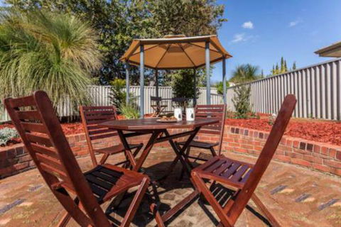 Attadale Excutive Villa - Hotel Gold Coast 6