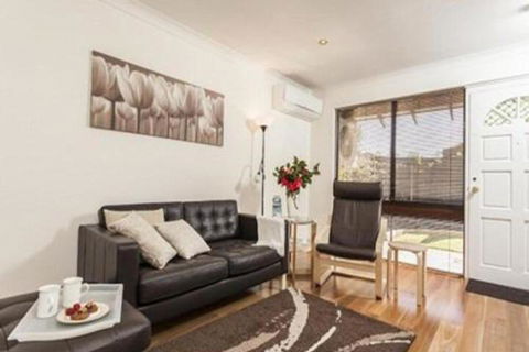 Attadale Excutive Villa - Hotel Gold Coast 1
