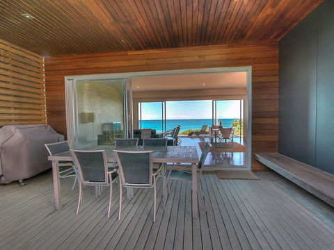 SALT - Hotel Gold Coast 1