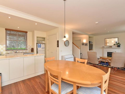 Villa Prosecco Located Within Cypress Lakes - Hotel Gold Coast 6