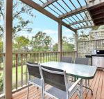 Villa Prosecco Located Within Cypress Lakes - Hotel Gold Coast