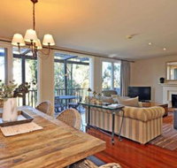 Villa Beaujolais Located Within Cypress Lakes - Hotel Gold Coast