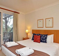 Villa Merlot Located Within Cypress Lakes - Hotel Gold Coast