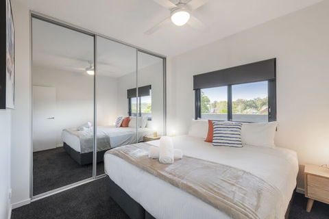 Astra Apartments Broadmeadow - Hotel Gold Coast 7