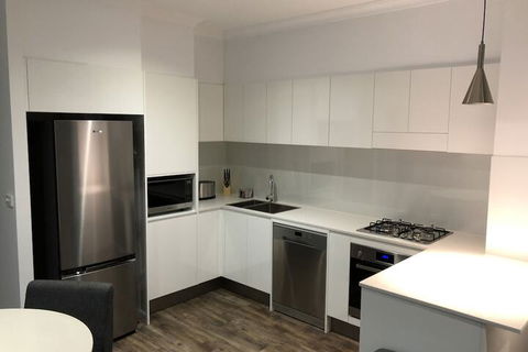 Nouveau On Young - Hotel Gold Coast 2