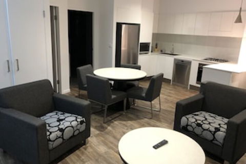 Nouveau On Young - Hotel Gold Coast 0