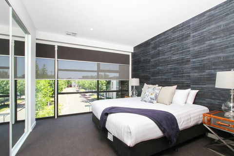 Accommodate Canberra - Parbery - Hotel Gold Coast 1