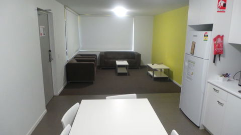 Unilodge At UC Short Stays - Hotel Gold Coast 6