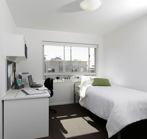 Unilodge At UC Short Stays - Hotel Gold Coast 4