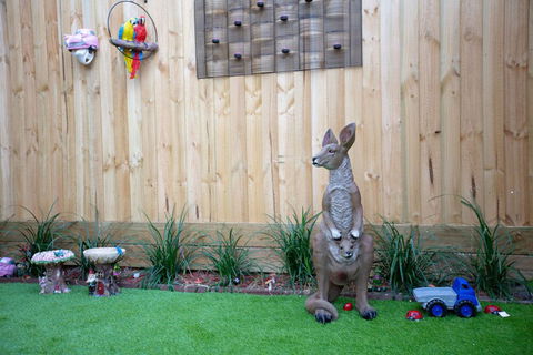 AUJOY 3 Bed Townhouse Burwood 3 - Hotel Gold Coast 1