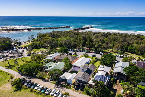 A PERFECT STAY Sunset Beach Riverside - Hotel Gold Coast 1