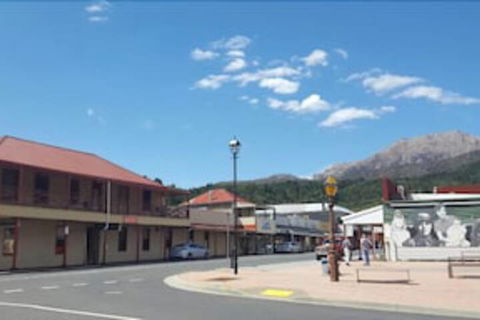 Mt Lyell Motor Inn - Hotel Gold Coast 3