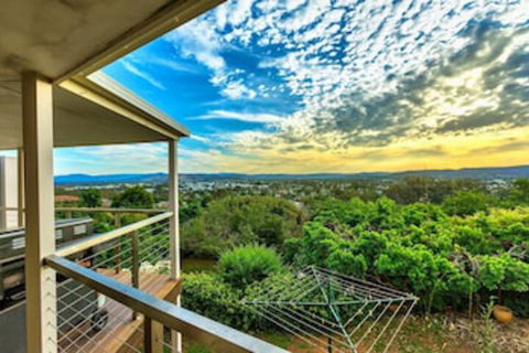 Highview - Hotel Gold Coast 5