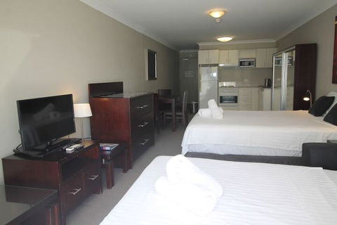 115 Horizons - Lake Jindabyne Waterfront - Hotel Gold Coast 6