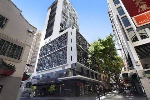 CBD Apartment In Perfect Location - Hotel Gold Coast 1