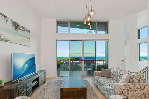 EXCLUSIVE OCEAN VIEW PENTHOUSE On MARINE PARADE - Hotel Gold Coast 6
