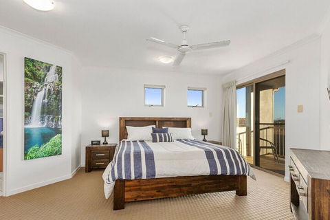 EXCLUSIVE OCEAN VIEW PENTHOUSE On MARINE PARADE - Hotel Gold Coast 2