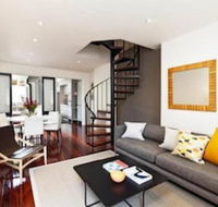 Spacious City 2 BR House Fit 6 PP - Hotel Gold Coast