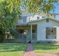 Beach Views on Beilby Free Wifi  Foxtel PET Friendly - Hotel Gold Coast