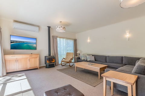 Billabong Wifi & Netflix - Hotel Gold Coast 6