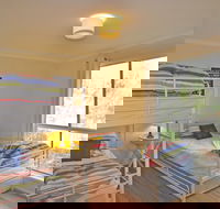 Bangalla Inlet Side - Hotel Gold Coast