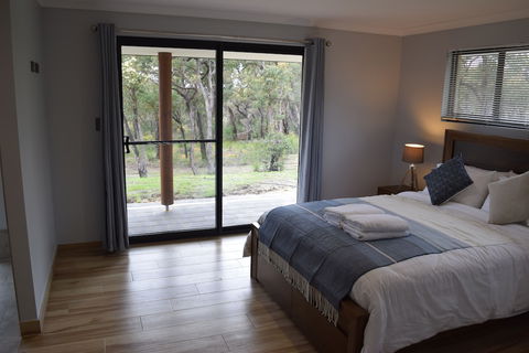 Eagle Bay House - Hotel Gold Coast 2