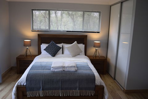 Eagle Bay House - Hotel Gold Coast 4