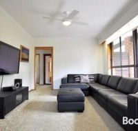 Family Retreat on Anderson - Hotel Gold Coast