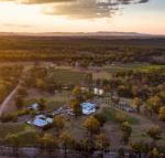 Ironbark Villa 1 - Hotel Gold Coast