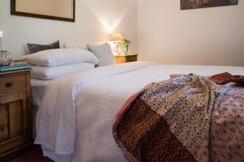 Halina - Hotel Gold Coast 2