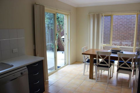 Annies Place - Hotel Gold Coast 3