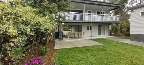 Paradise Bungalow Waterfront - Hotel Gold Coast 1