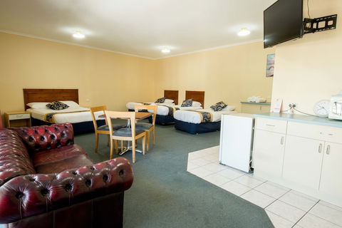 Jacksons Motor Inn - Hotel Gold Coast 5