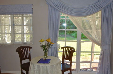 Lanterns Retreat - Hotel Gold Coast 2