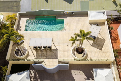 Jack & Newell Holiday Apartments - Hotel Gold Coast 2