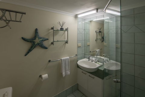 Centrepoint Holiday Apartments - Hotel Gold Coast 3