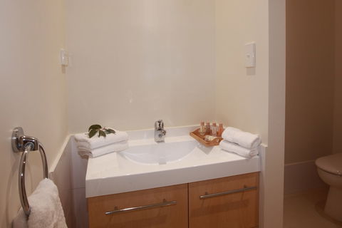 H Boutique Hotel - Hotel Gold Coast 4