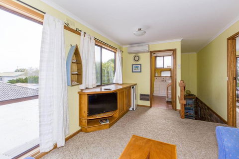 HOLIDAY On NAUTILUS INVERLOCH - Hotel Gold Coast 4