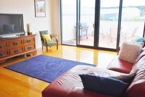 POSITION PERFECT CENTRAL INVERLOCH - Hotel Gold Coast 6