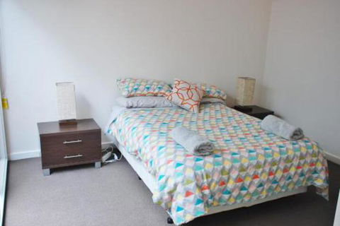 POSITION PERFECT CENTRAL INVERLOCH - Hotel Gold Coast 2