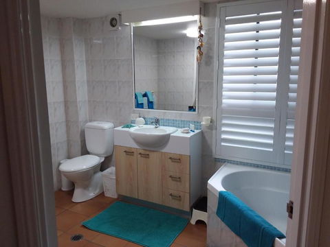 Jackies Holiday Apartment - Hotel Gold Coast 6