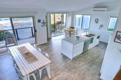 Kalimna Blue Bay NSW - Hotel Gold Coast 4