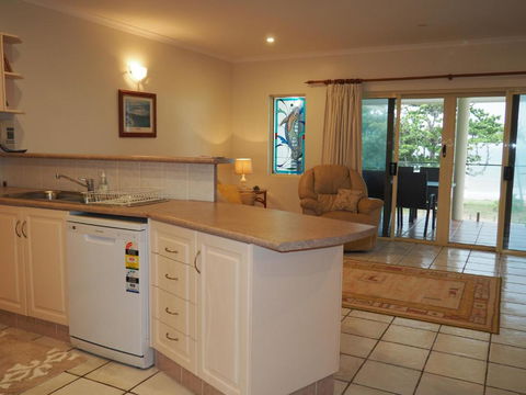 La Riviera - Hotel Gold Coast 5