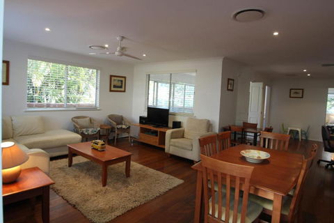 SEAMIST - Hotel Gold Coast 4