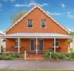 Eliza 1875 Red Brick Duplex Townhouse - Hotel Gold Coast