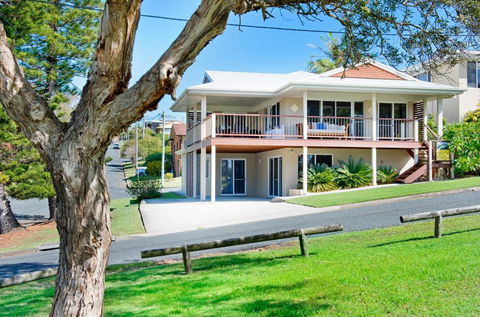 Allure By The Sea - Hotel Gold Coast 1