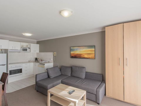 Horizons 315 / 10 Kosciuszko Road - Hotel Gold Coast 6
